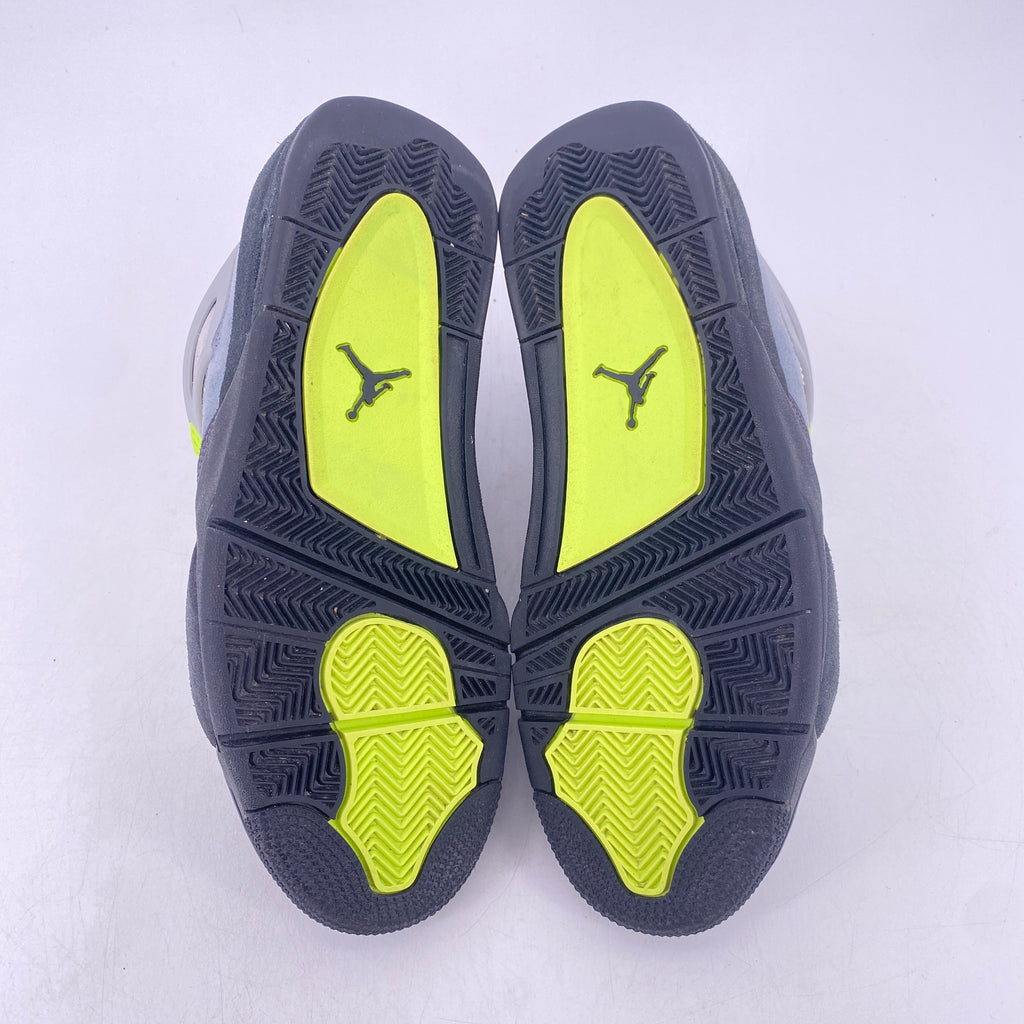 Air Jordan 4 Retro "Neon" 2020 Used Size 11.5