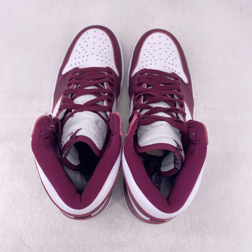 Air Jordan 1 Retro High OG "Bordeaux" 2021 New Size 10.5
