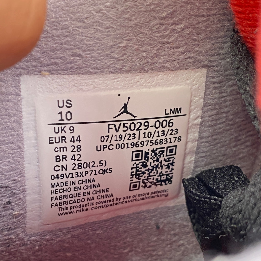 Air Jordan 4 Retro "BRED REIMAGINED" 2024 Used Size 10