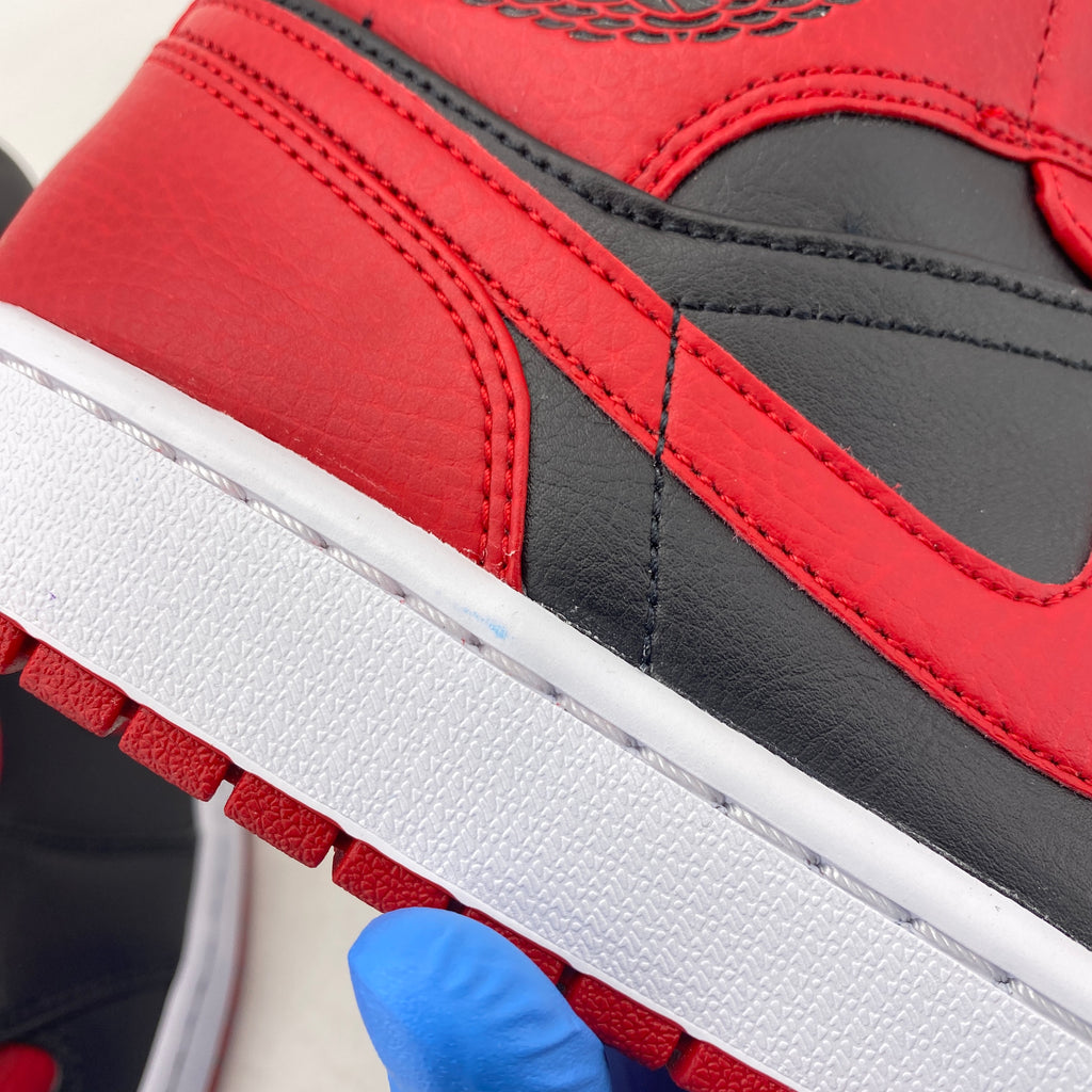 Air Jordan 1 Mid "Banned" 2020 New Size 13