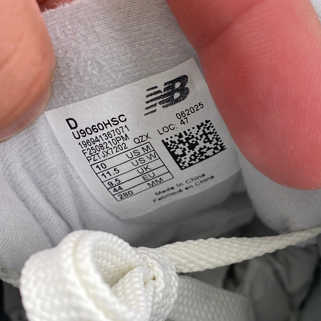 New Balance 9060 "Moonbeam" 2023 Used Size 10
