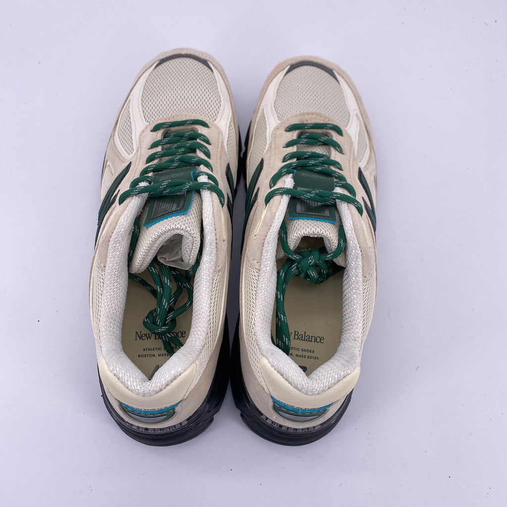 New Balance 990V4 "Teddy Santis Macadamia Nut" 2024 Used Size 9