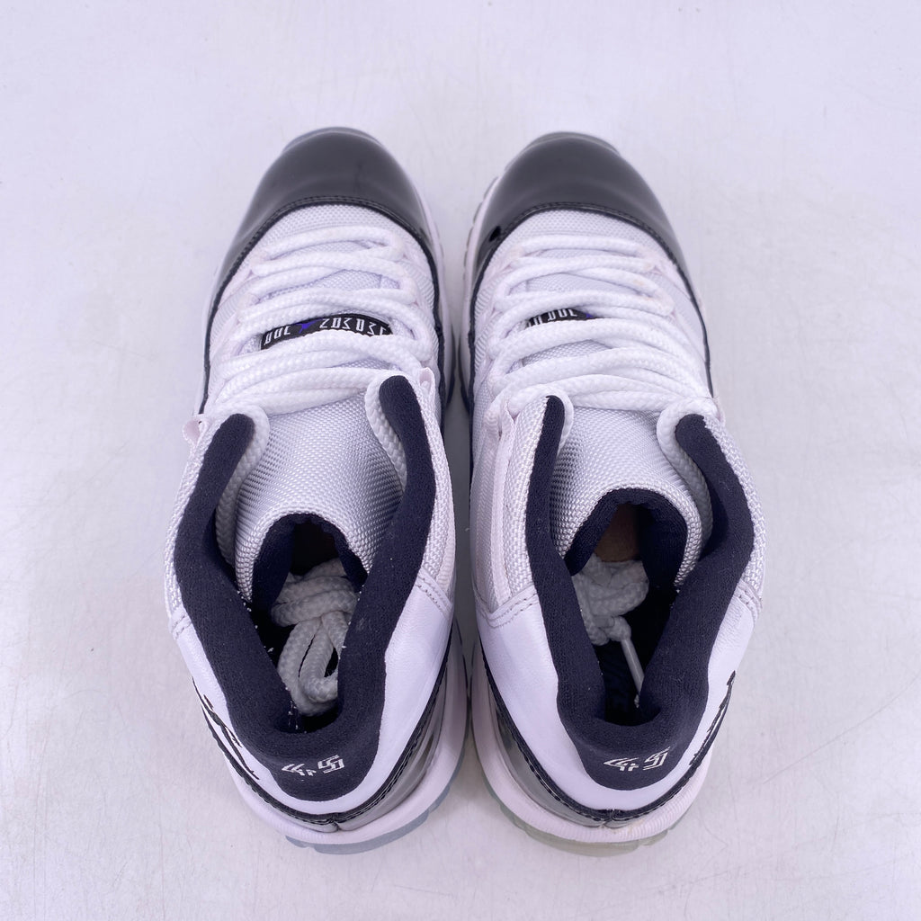 Air Jordan (GS) 11 Retro "Concord" 2018 Used Size 6.5Y
