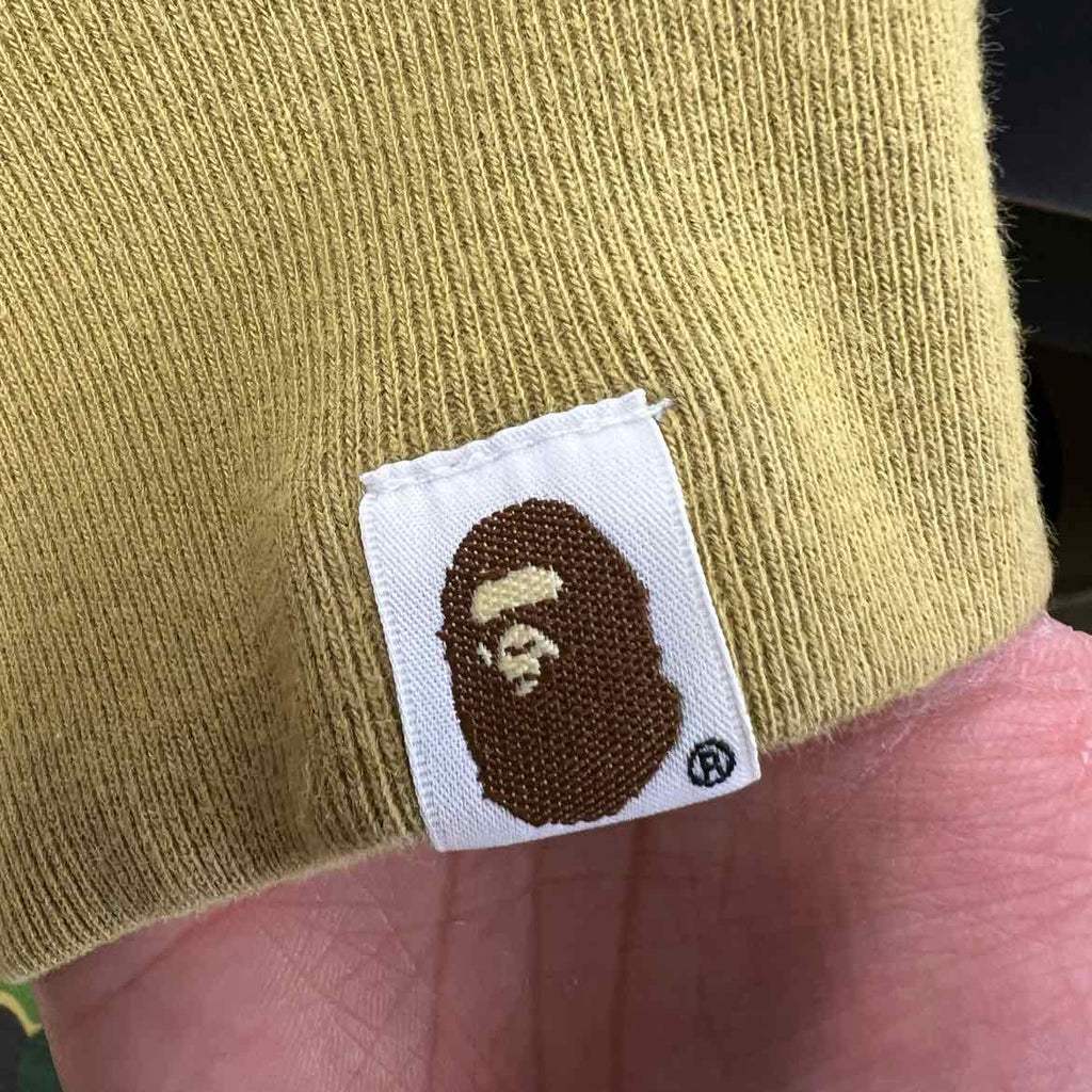 Bape Zip Up "SHARK" Camo Used Size L