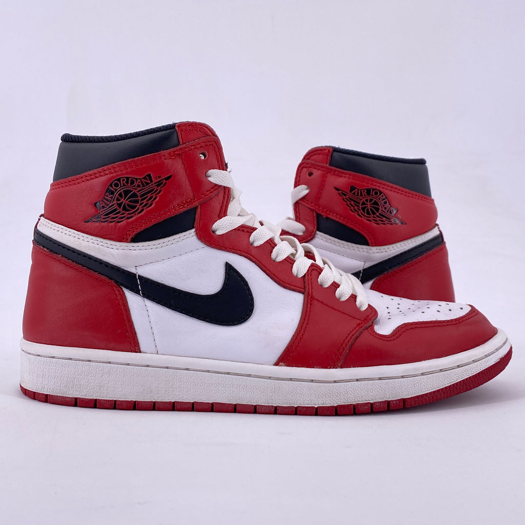 Air Jordan 1 Retro High OG "Chicago" 2015 Used Size 9