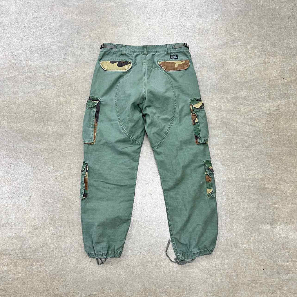 Supreme Pants "CAMO" Olive Used Size 30