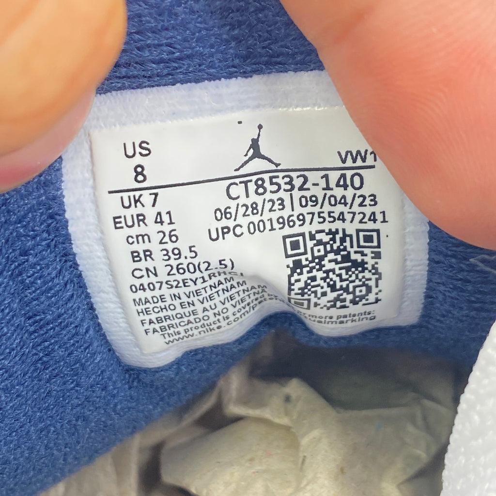 Air Jordan 3 Retro "Midnight Navy" 2023 New Size 8