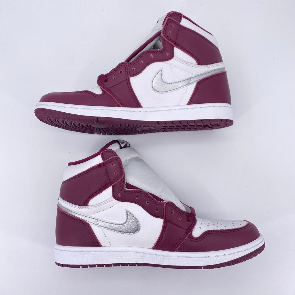 Air Jordan 1 Retro High OG "Bordeaux" 2021 New Size 10