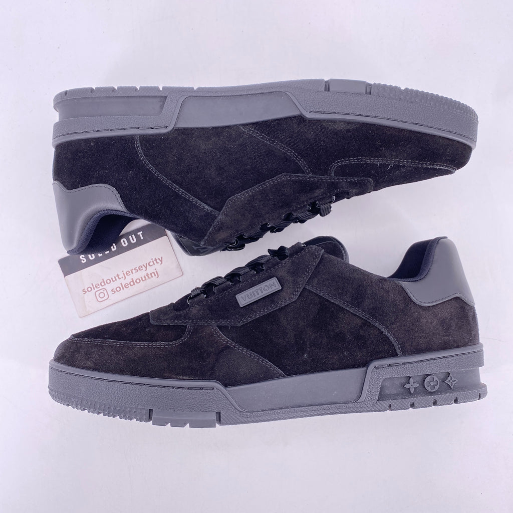 Louis Vuitton Trainer "Suede Black"  Used Size 9LV