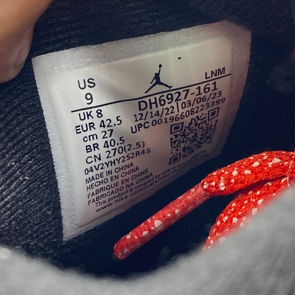 Air Jordan 4 Retro "Red Cement" 2023 Used Size 9