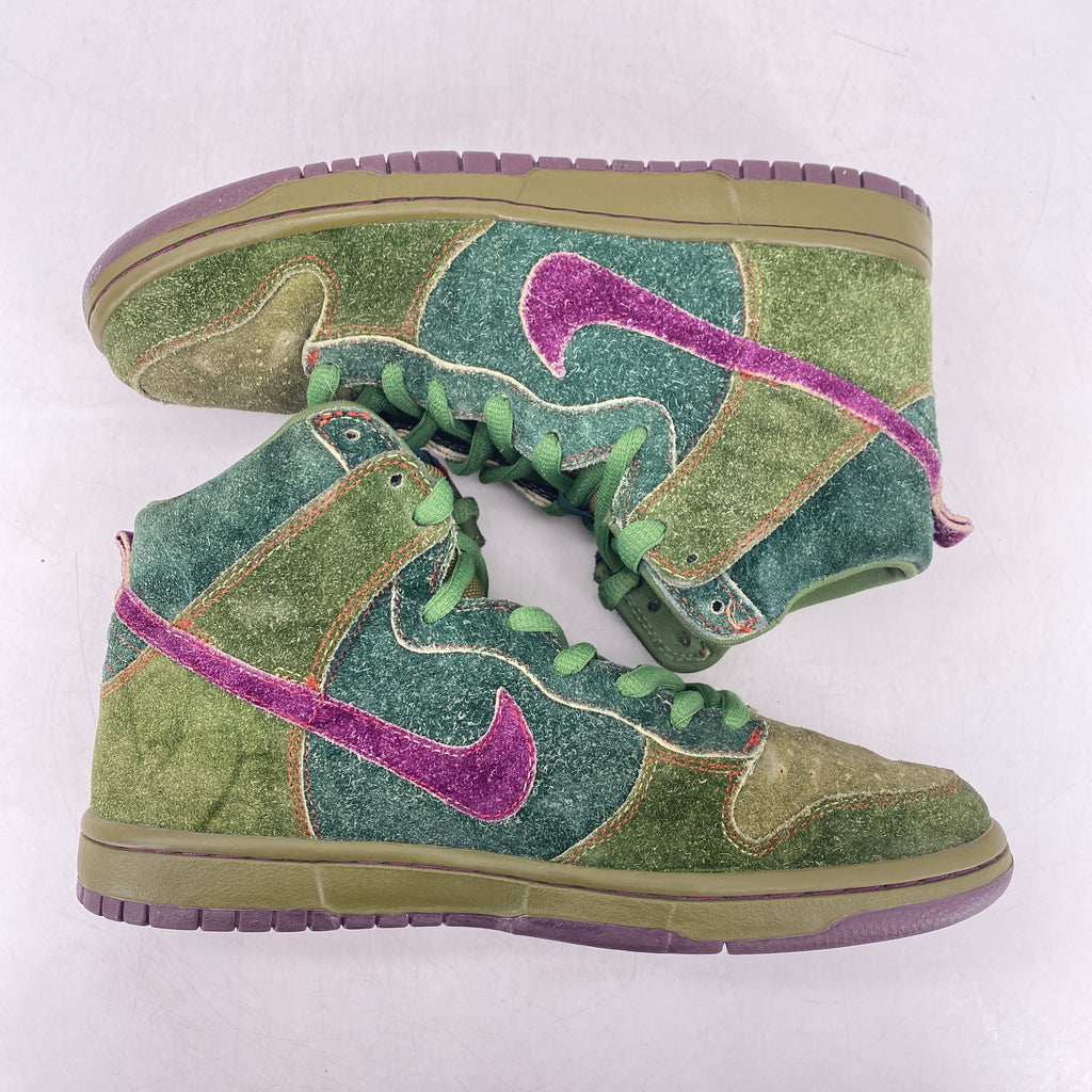 Nike SB Dunk High "Skunk 420" 2010 Used Size 8