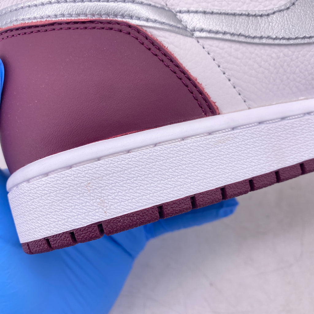 Air Jordan 1 Retro High OG "Bordeaux" 2021 New Size 10.5