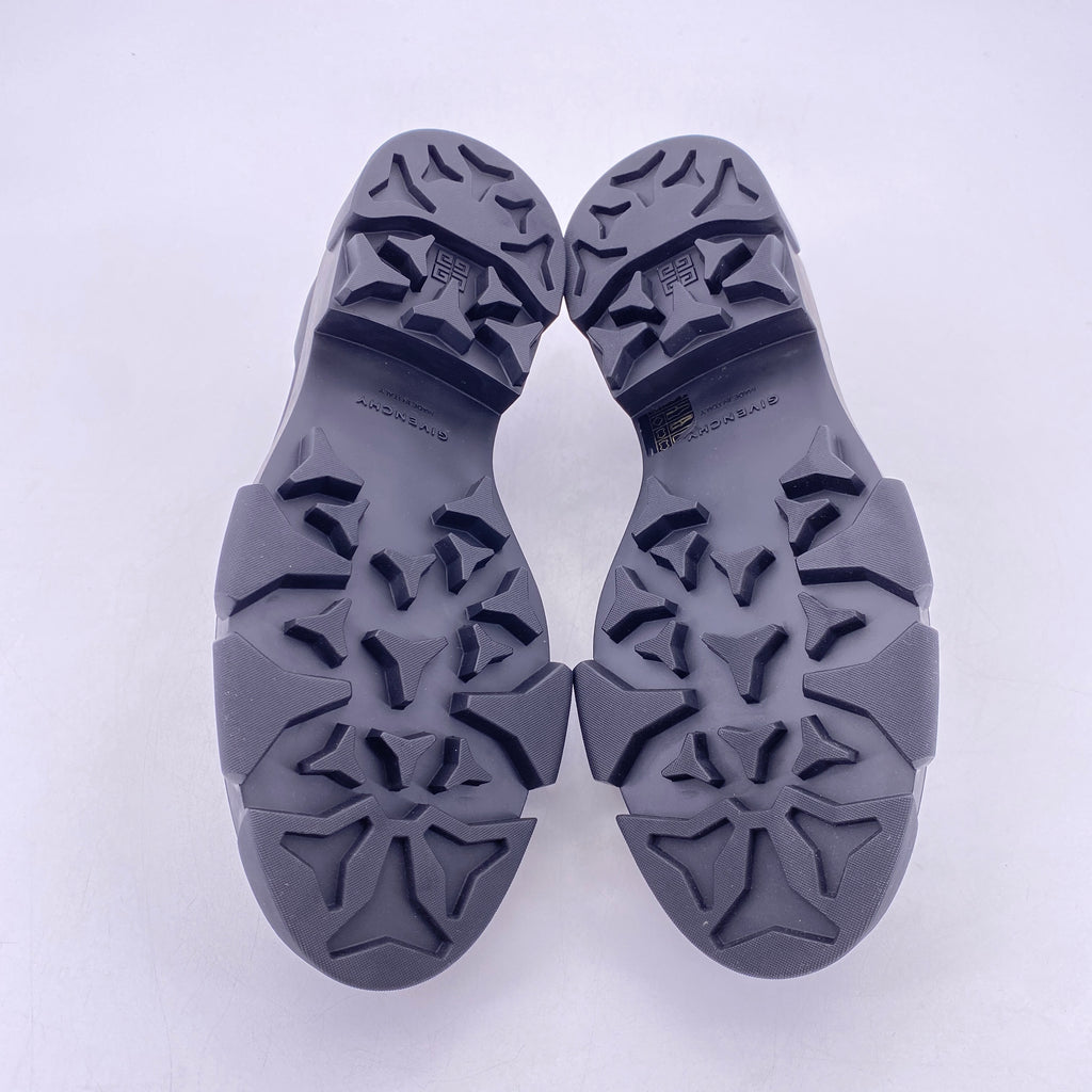 Givenchy Loafer "Black"  New Size 41
