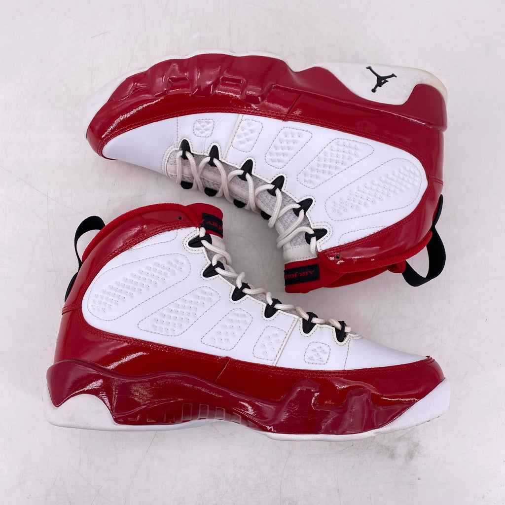 Air Jordan 9 Retro "White Gym Red" 2019 Used Size 9.5