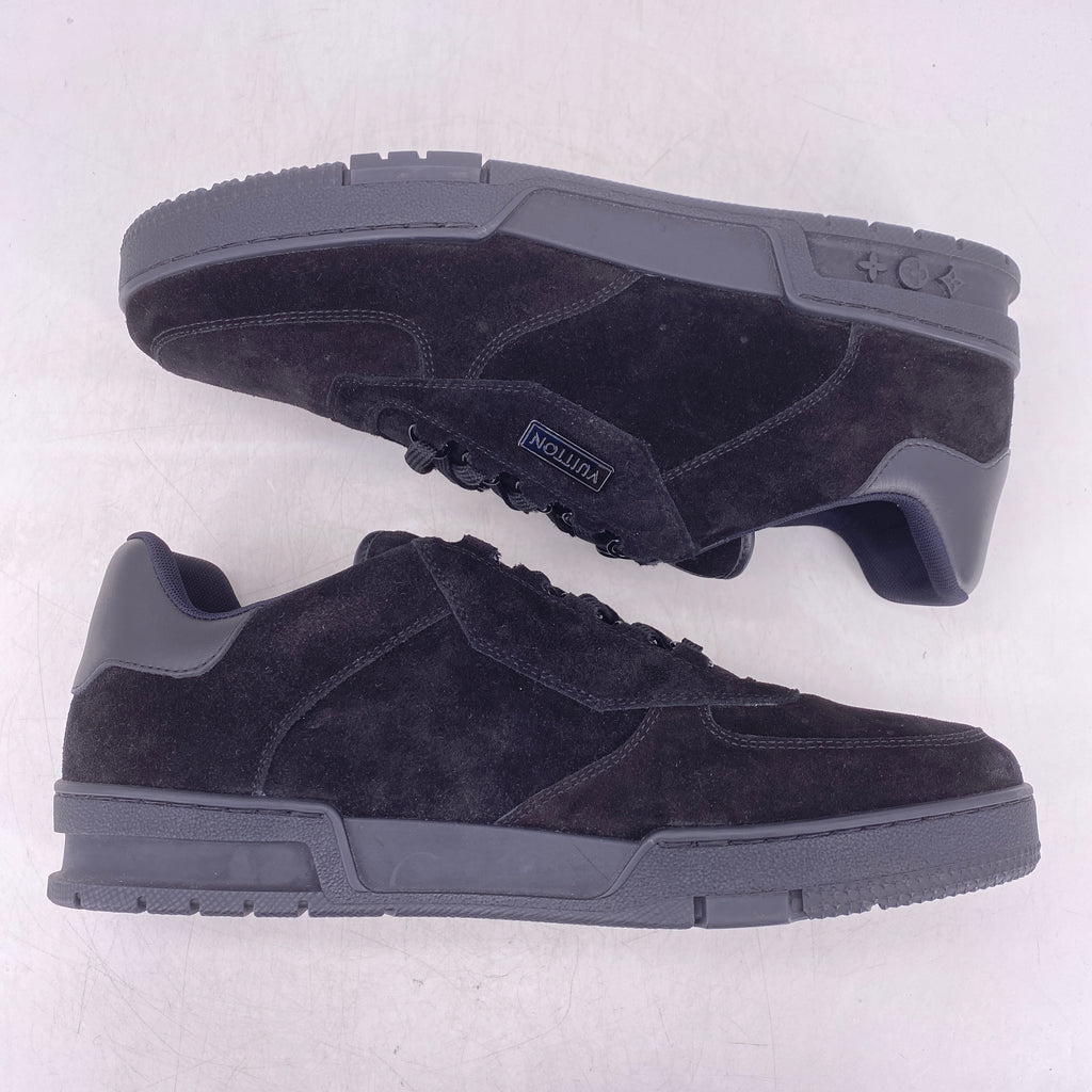Louis Vuitton Trainer "Suede Black"  Used Size 9LV