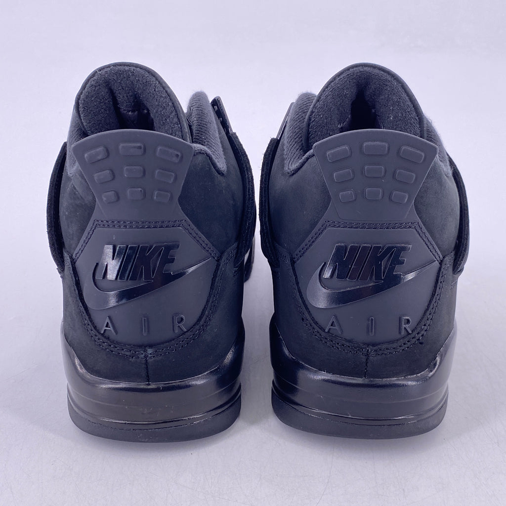 Air Jordan 4 Retro "Black Cat" 2025 Used Size 10