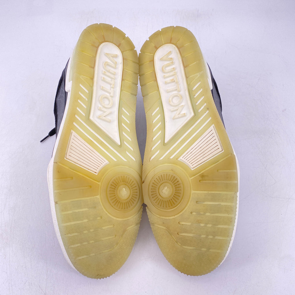 Louis Vuitton Trainer "Black Monogram"  Used Size 7 LV