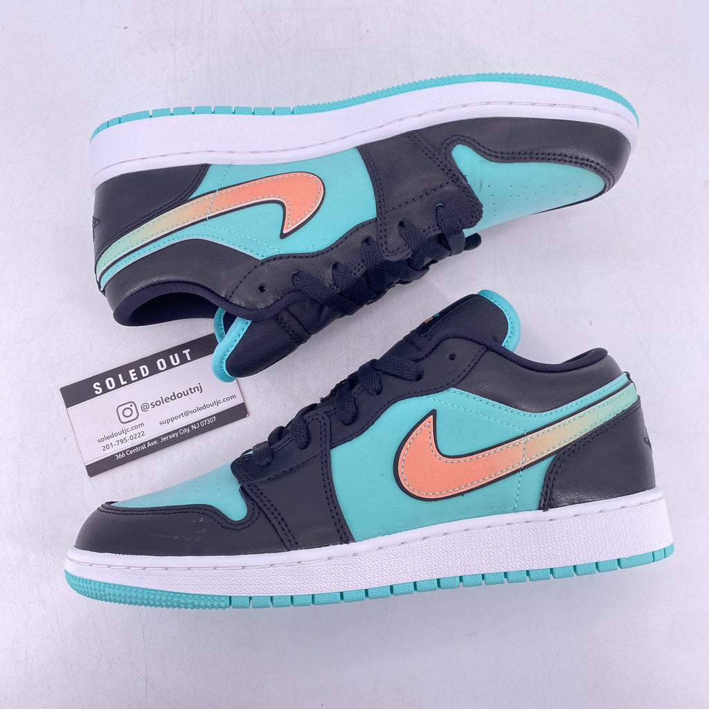 Air Jordan (GS) 1 Low "Tropical Twist" 2021 New Size 7Y