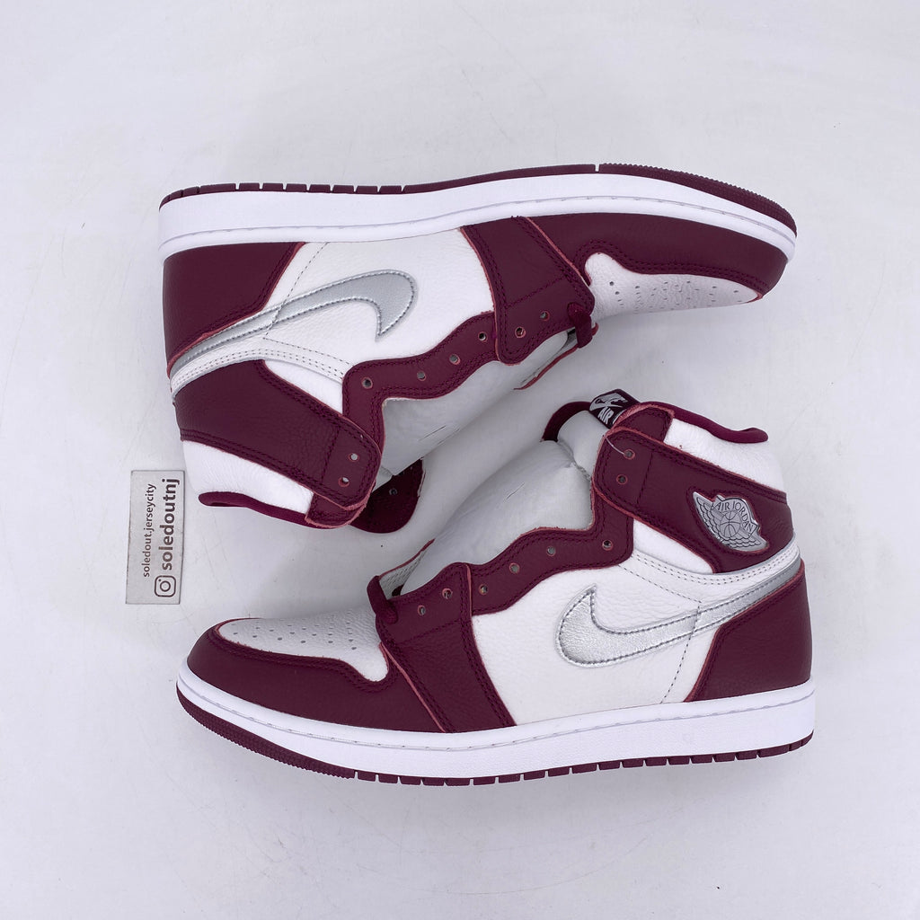 Air Jordan 1 Retro High OG "Bordeaux" 2021 New Size 10.5
