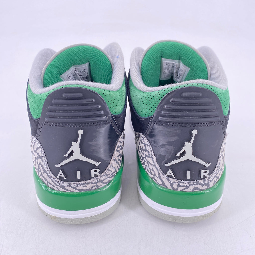 Air Jordan 3 Retro "Pine Green" 2021 Used Size 13
