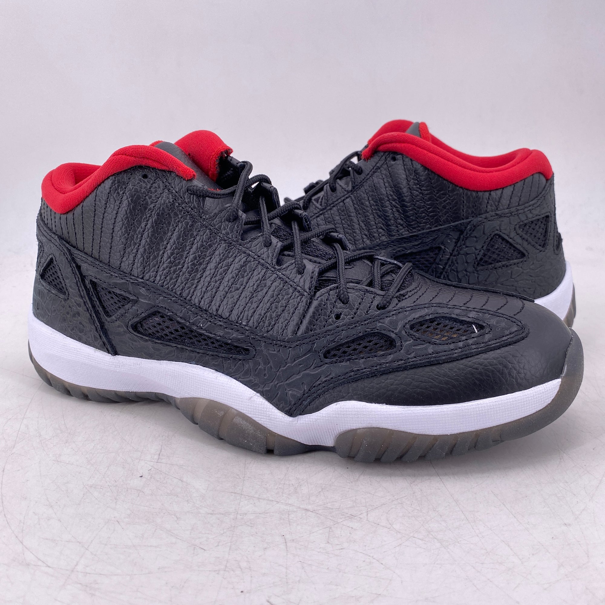 Air Jordan 11 Retro Low &quot;Black Varsity Red&quot; 2011 New Size 10.5