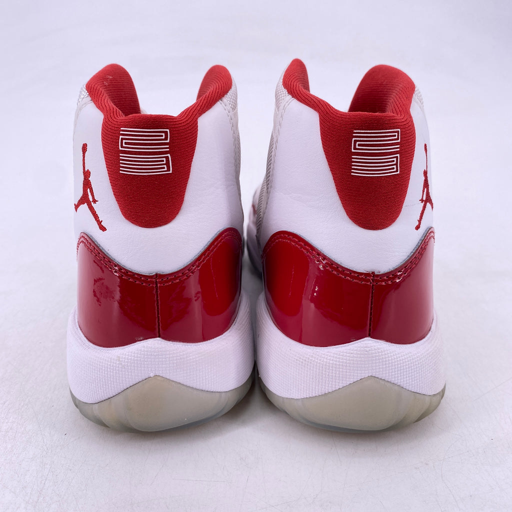 Air Jordan (GS) 11 Retro "Cherry" 2022 Used Size 6.5Y