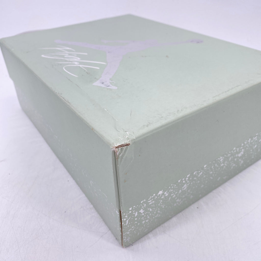Air Jordan (W) 4 Retro "Seafoam" 2025 Used Size 6.5W