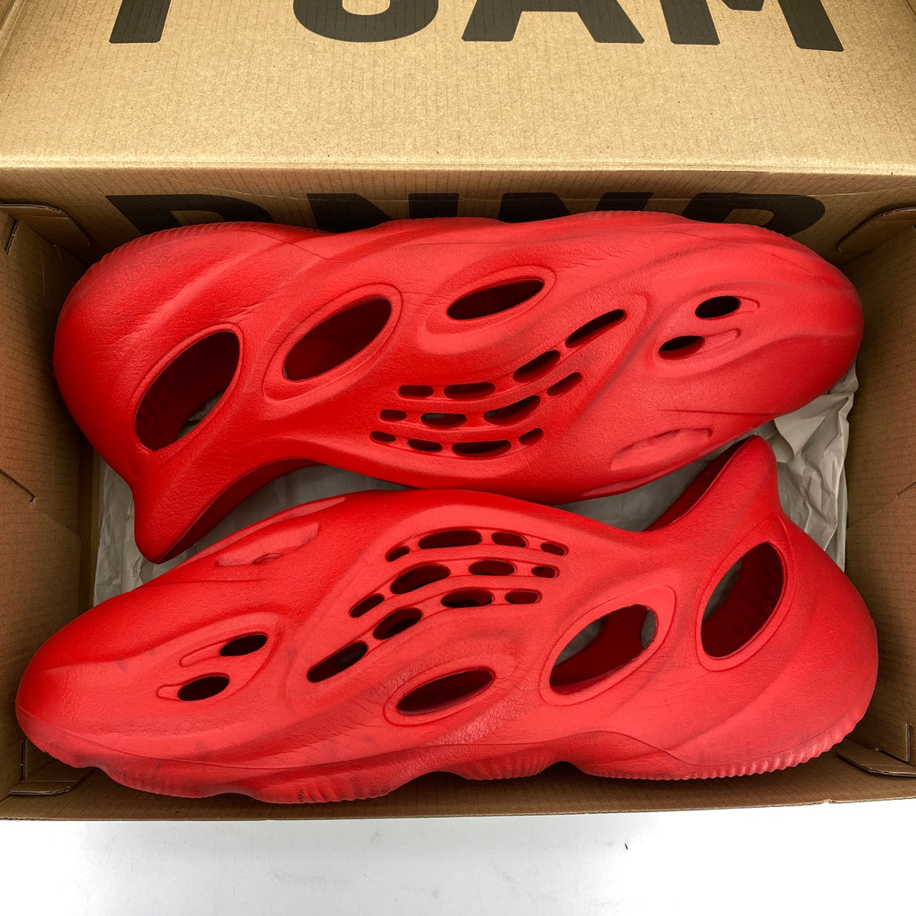 Yeezy Foam RNNR "Vermillion" 2021 Used Size 12