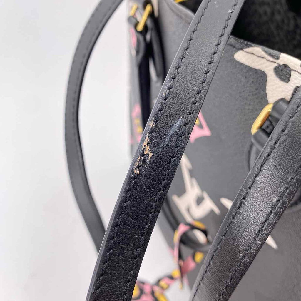 Louis Vuitton Handbag "ONTHEGO WILD AT HEART" Used Black Size GM