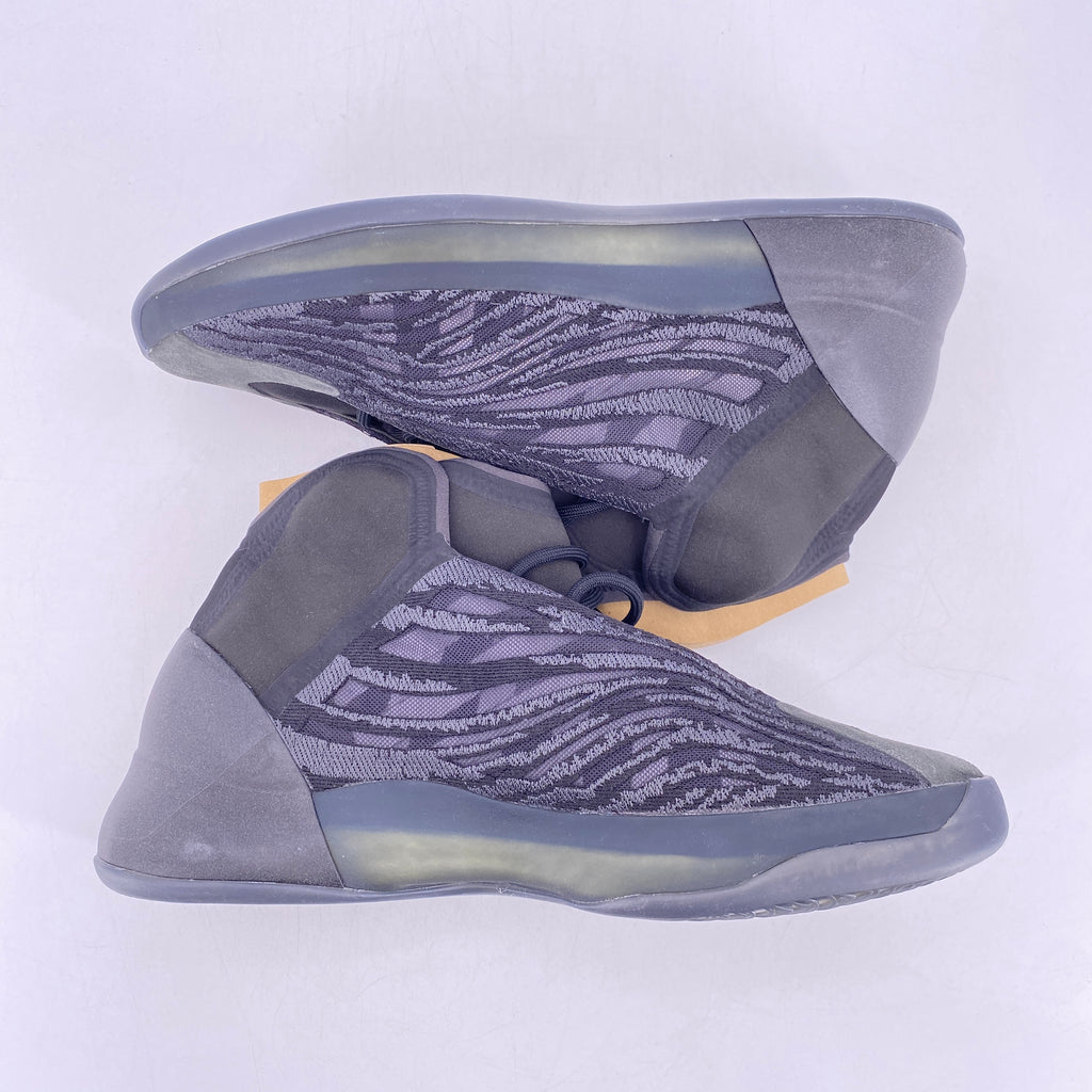Yeezy QNTM "Onyx" 2021 New Size 11.5