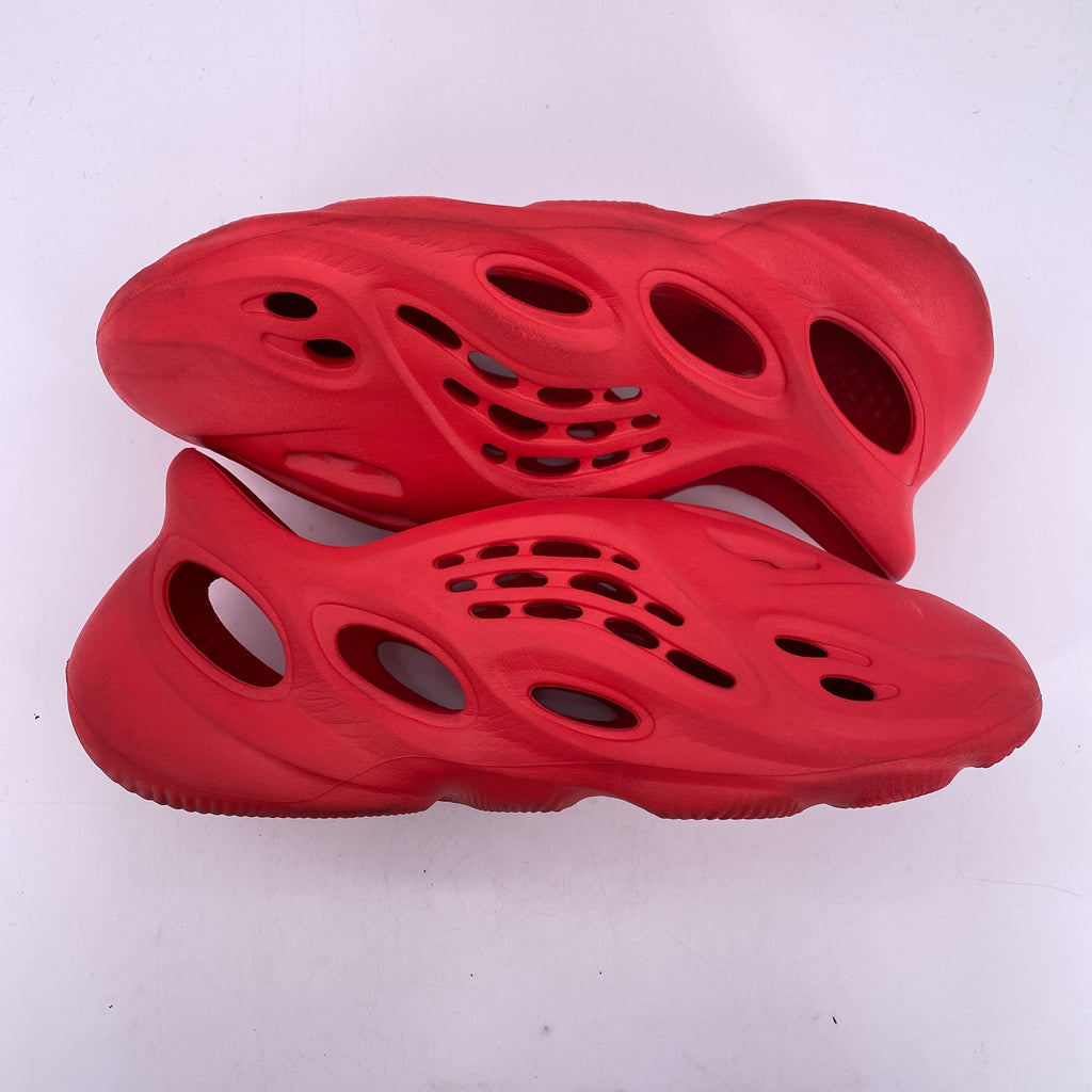 Yeezy Foam RNNR "Vermillion" 2021 Used Size 12