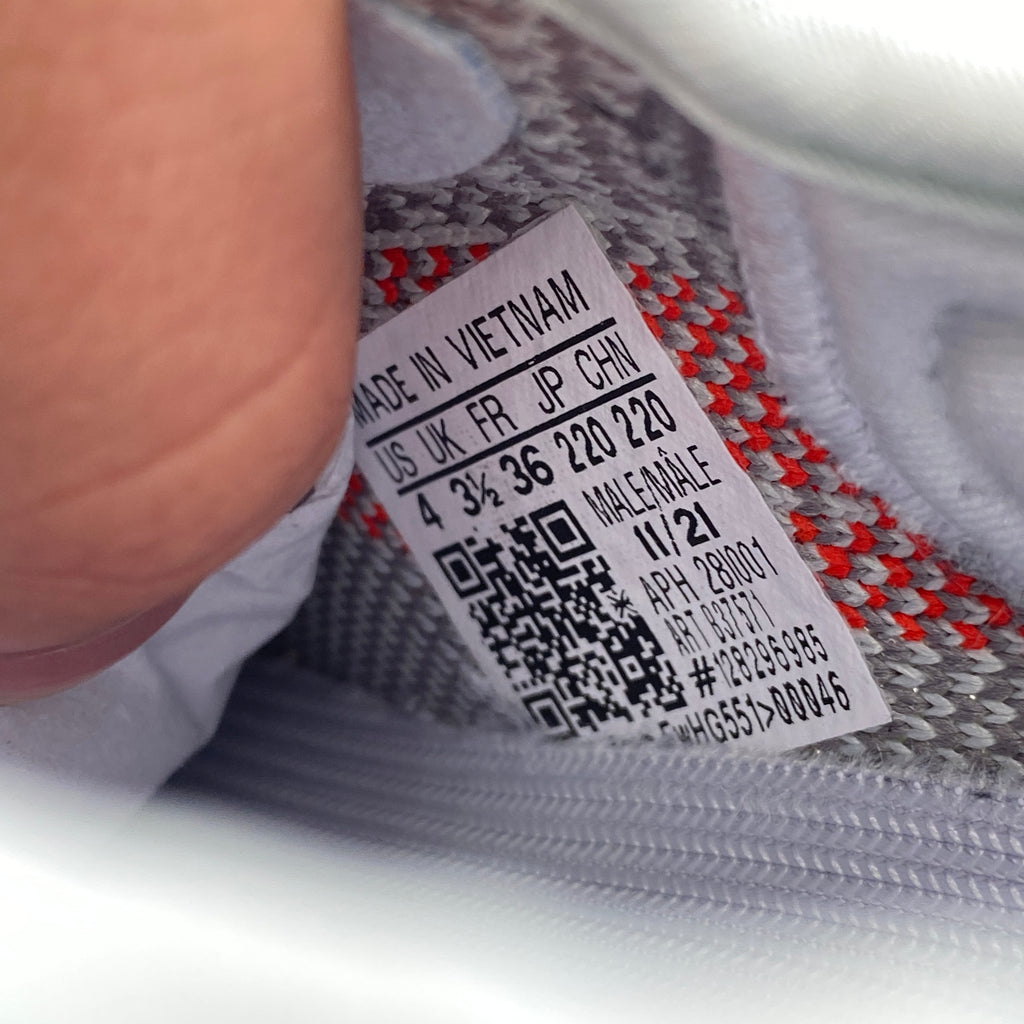 Yeezy 350 v2 "Blue Tint" 2021 New Size 4