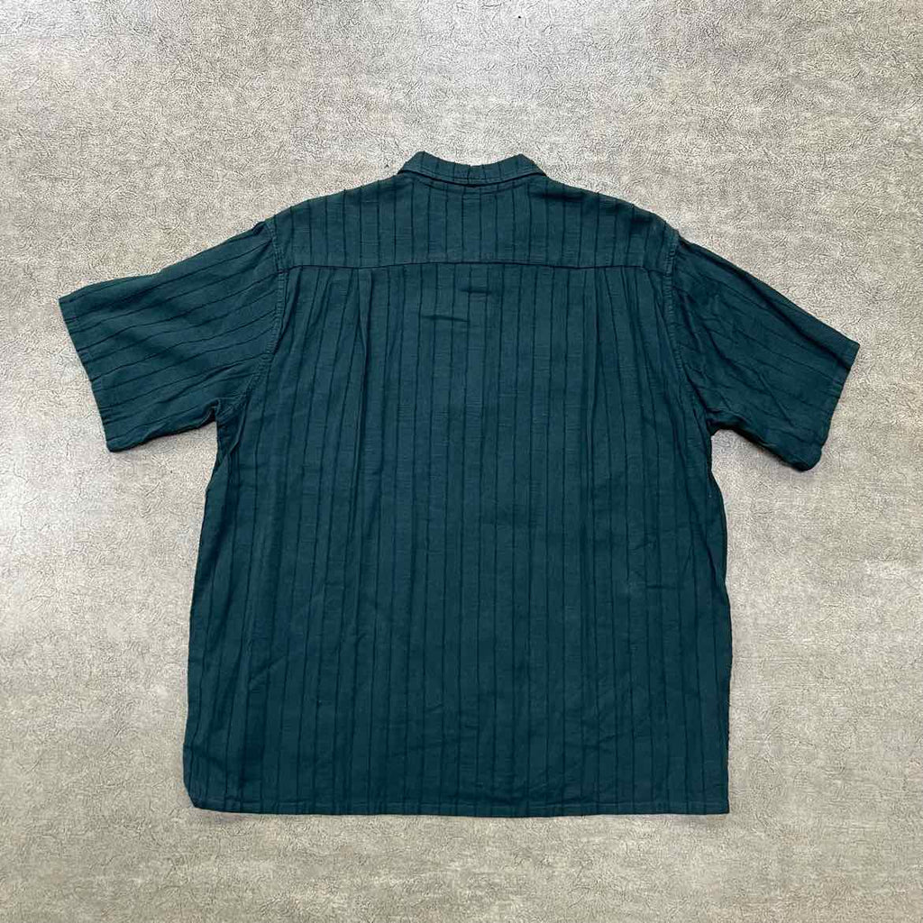 18 East Zip Up "CROCHET" Green Used Size XL