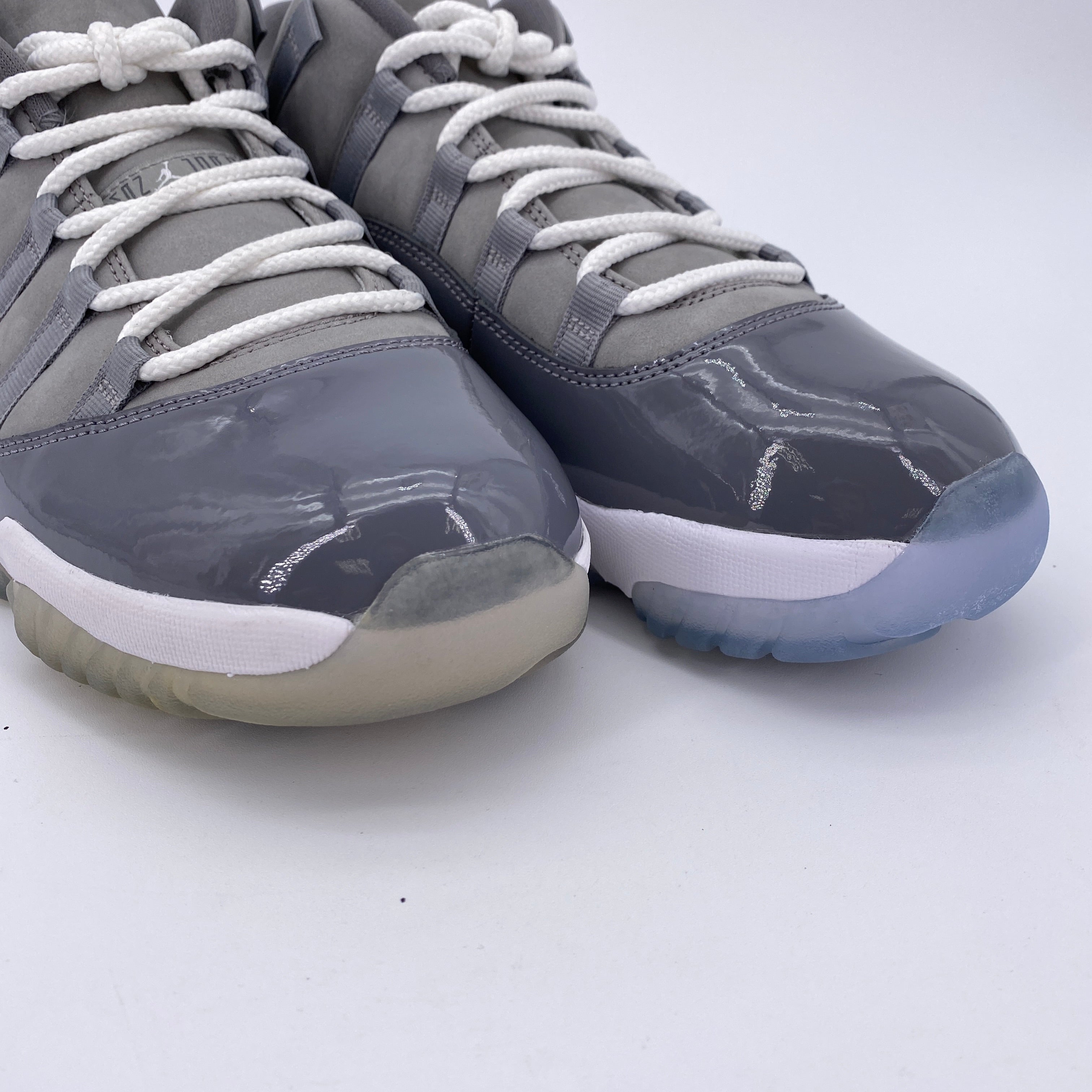 Air Jordan 11 Retro outlet Low Cool Grey 2018 (GS) Size 5.5y