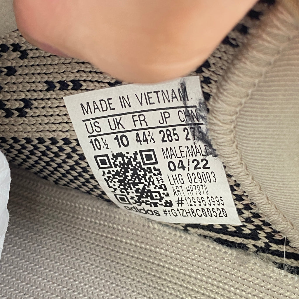 Yeezy 350 v2 "Slate" 2022 Used Size 10.5