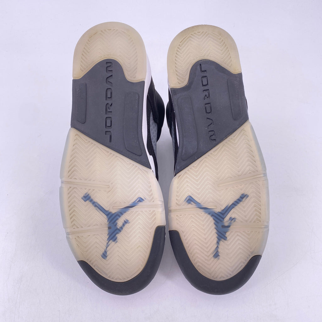 Air Jordan (GS) 5 Retro "Moonlight" 2021 Used Size 7Y