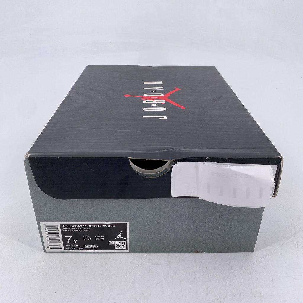 Air Jordan (GS) 11 Retro Low "Space Jam" 2024 Used Size 7Y