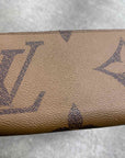 Louis Vuitton Wallet "GIANT MONOGRAM" Used Brown Size OS