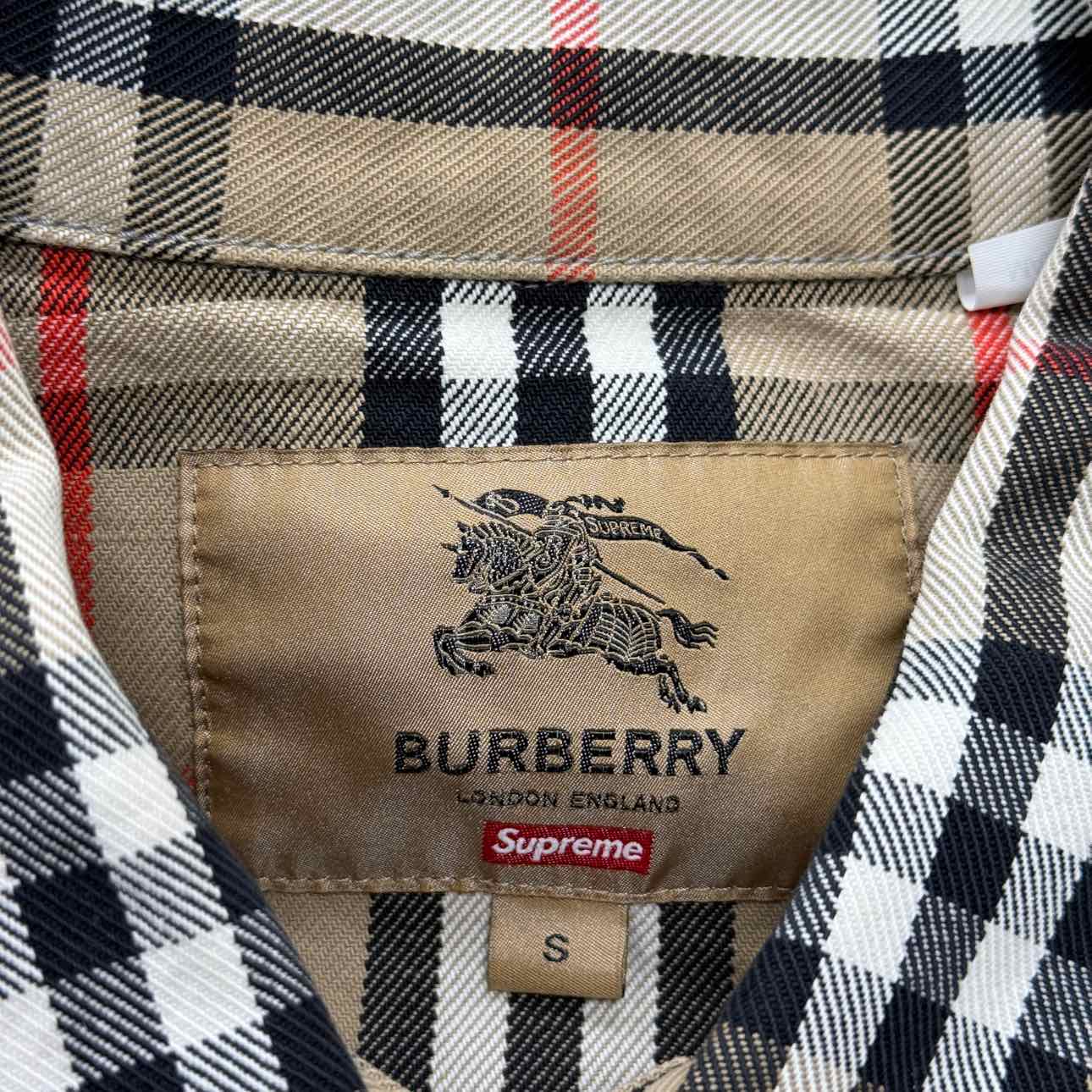 Supreme Jacket &quot;BURBERRY DENIM&quot; Beige New Size S
