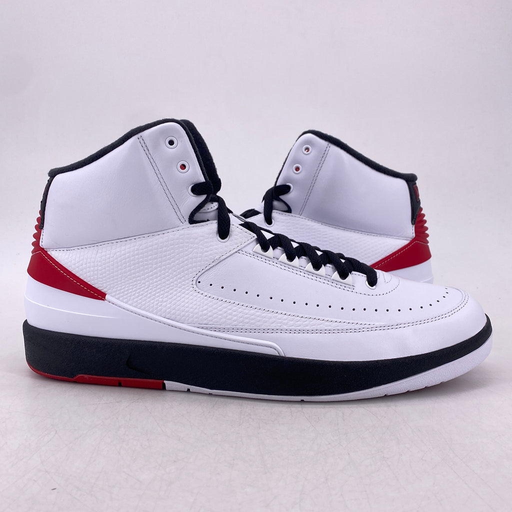 Air Jordan 2 Retro "Chicago" 2022 New Size 13
