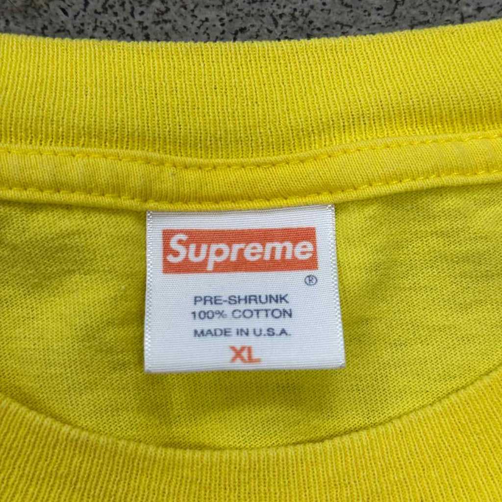 Supreme T-Shirt "AMADEUS" Yellow Used Size XL