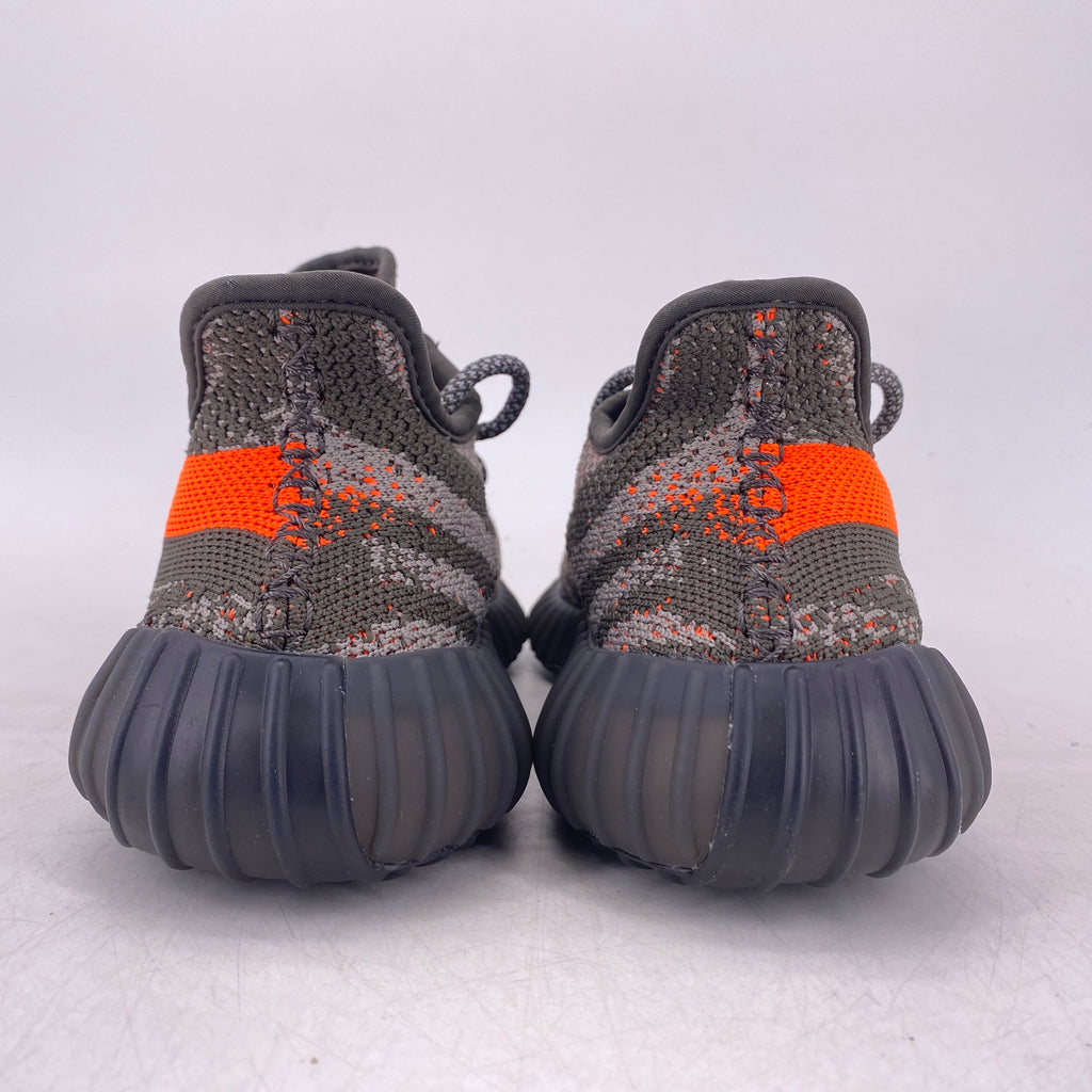 Yeezy 350 v2 "Carbon Beluga" 2024 Used Size 4.5
