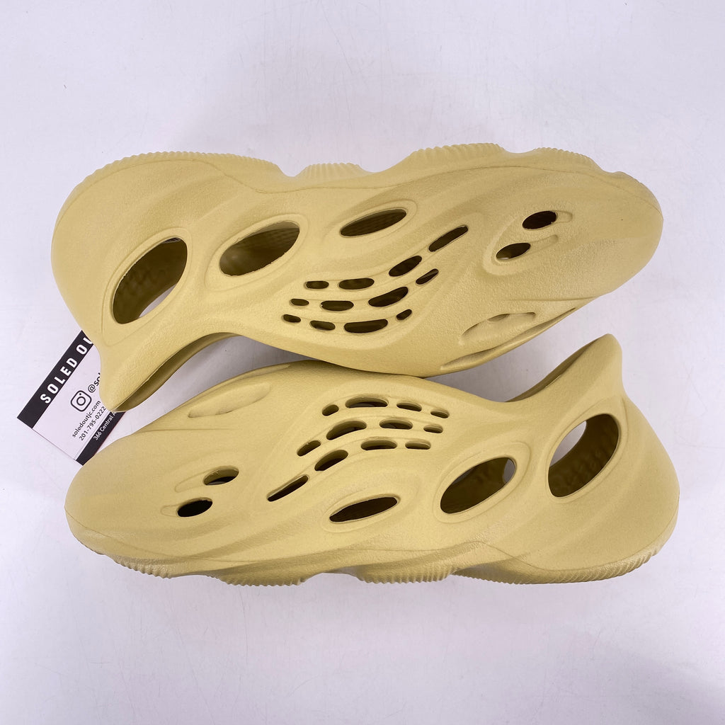 Yeezy Foam RNNR "Sulfur" 2022 New Size 11