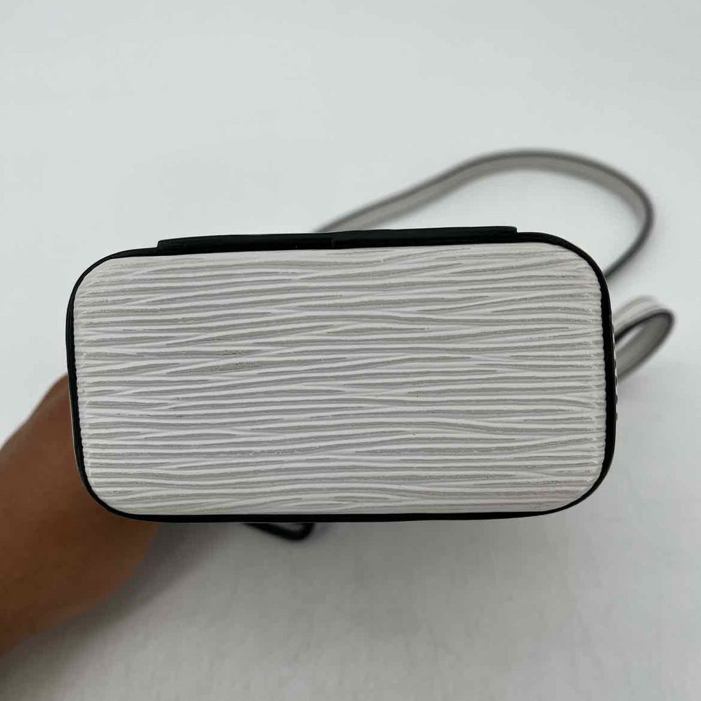 Louis Vuitton Bag "EPI PHONE BOX" Used White Size OS