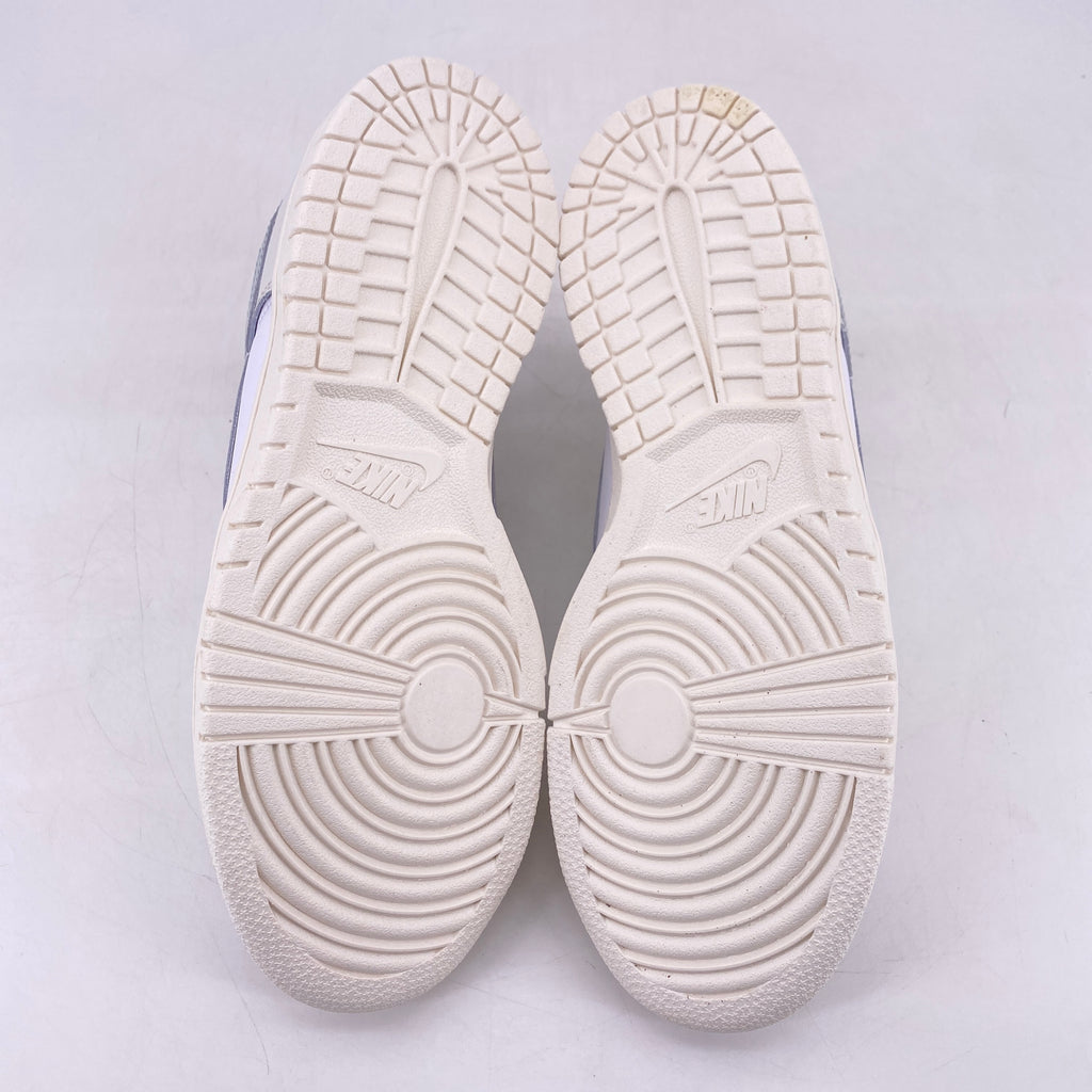 Nike (GS) Dunk Low "Phantom Light Silver" 2024 New Size 5.5Y