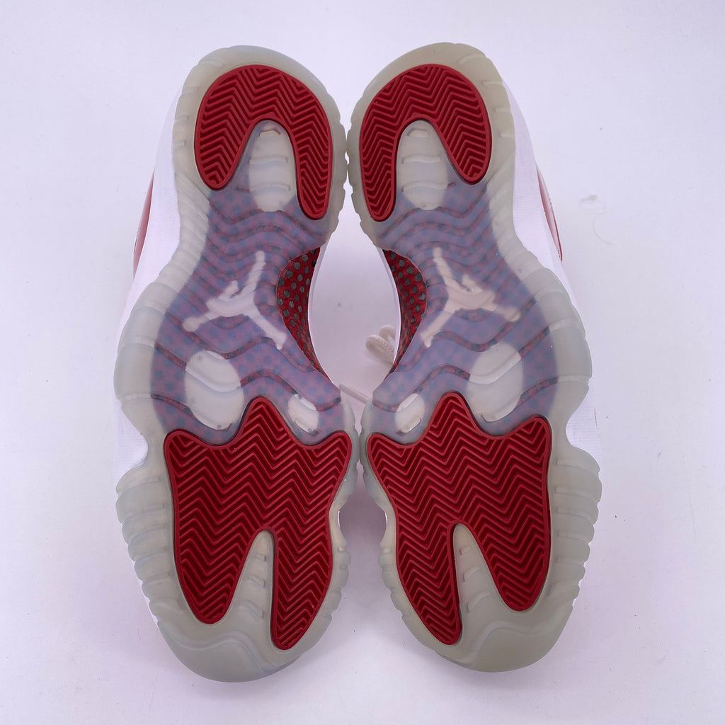 Air Jordan 11 Retro "Cherry" 2022 Used Size 9.5