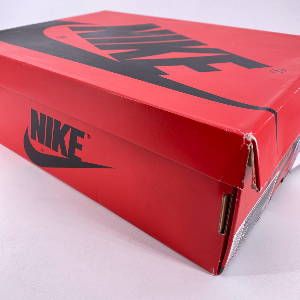 Air Jordan (W) 1 Retro High OG "Nc To Chi" 2020 Used Size 10W
