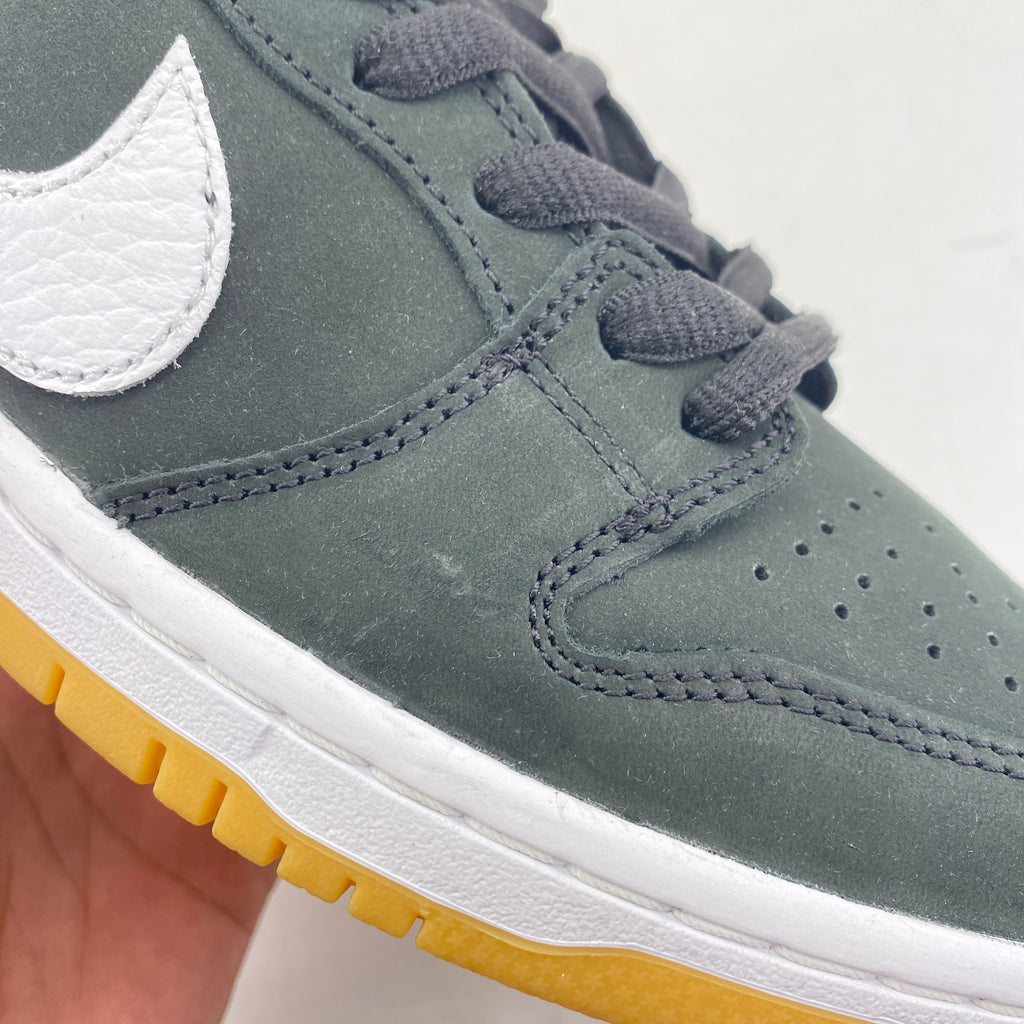 Nike SB Dunk Low Pro "Black Gum" 2023 New Size 8.5