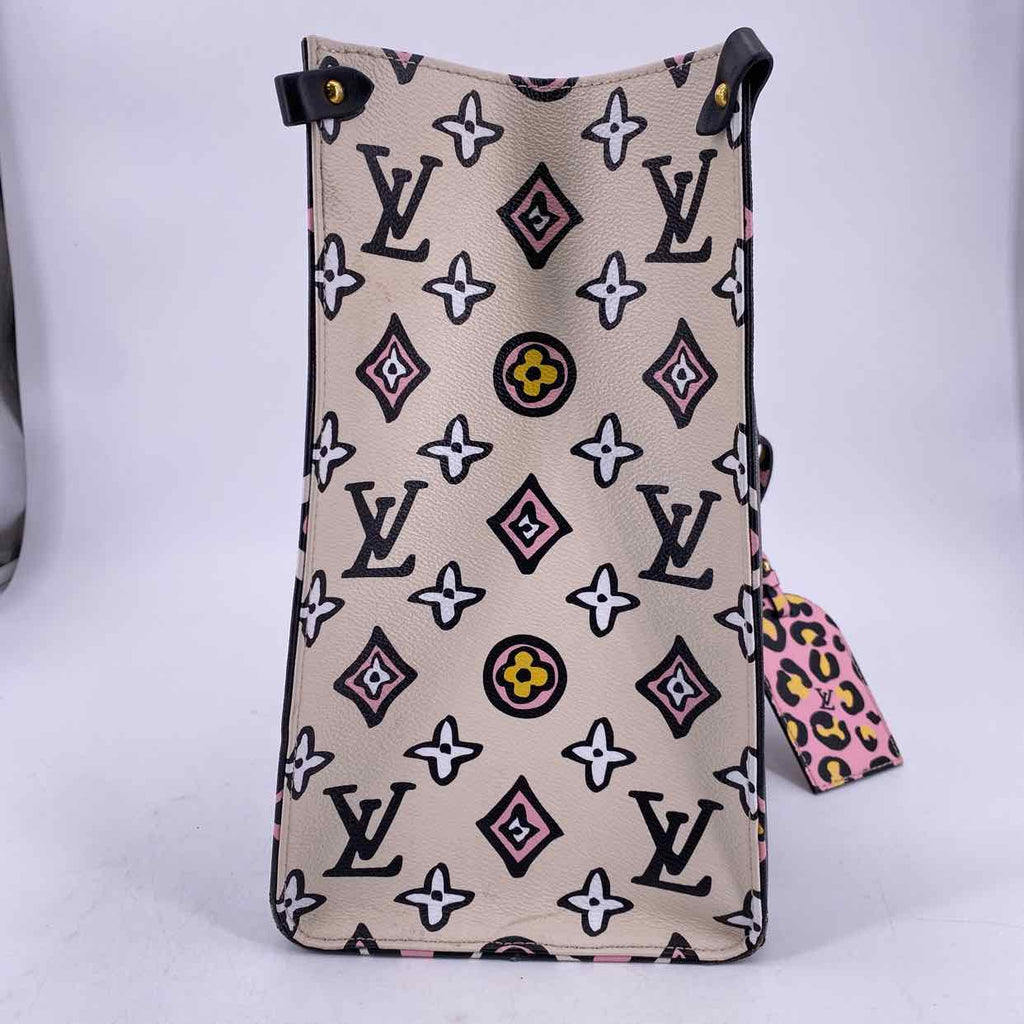 Louis Vuitton Handbag "ONTHEGO WILD AT HEART" Used Black Size GM