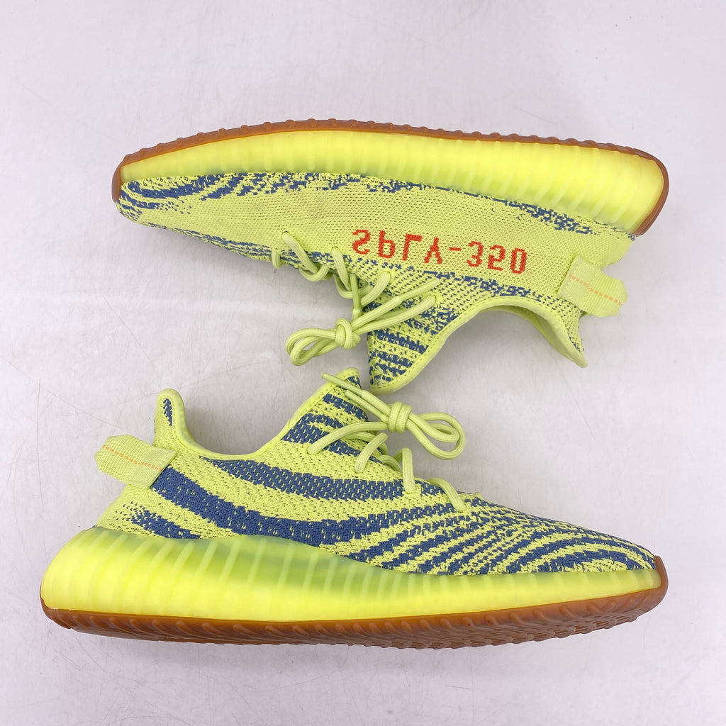 Yeezy 350 v2 "Frozen Yellow" 2017 Used Size 10.5